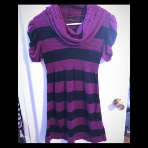 🍁3/$25🍁Cowl neck Striped Sweater dress, puffed sleeves